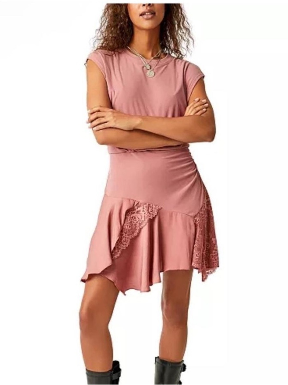 Freepeople Jazzy Mini Dusty Rose
Size XS SOLD OUT ON FP SITE NWT